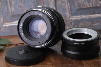 Helios 44M Soviet lens 58mm f/2 M42 Sony E mount, Sony NEX adaptor.